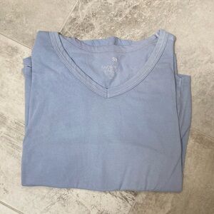 Womens v-neck workout Top